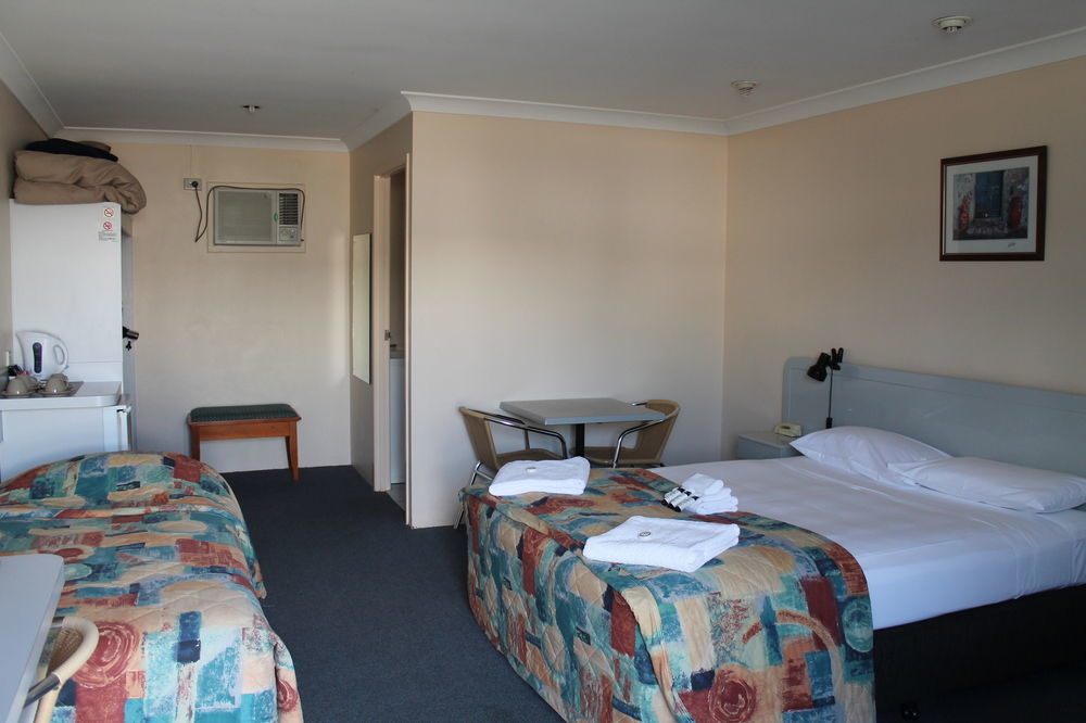 Alexander Motel Warwick Eksteriør bilde